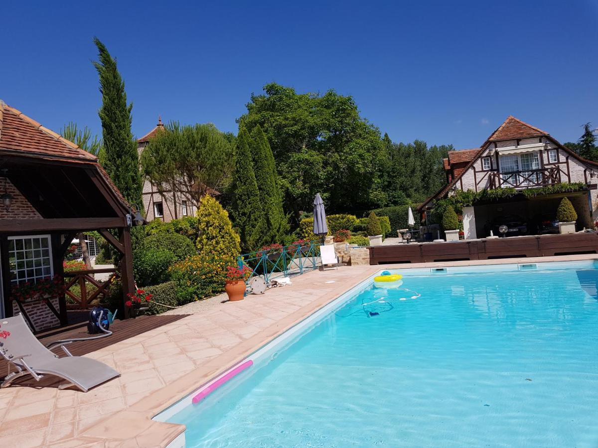 Bed and Breakfast Moulin Du Soustre Cavagnac Экстерьер фото