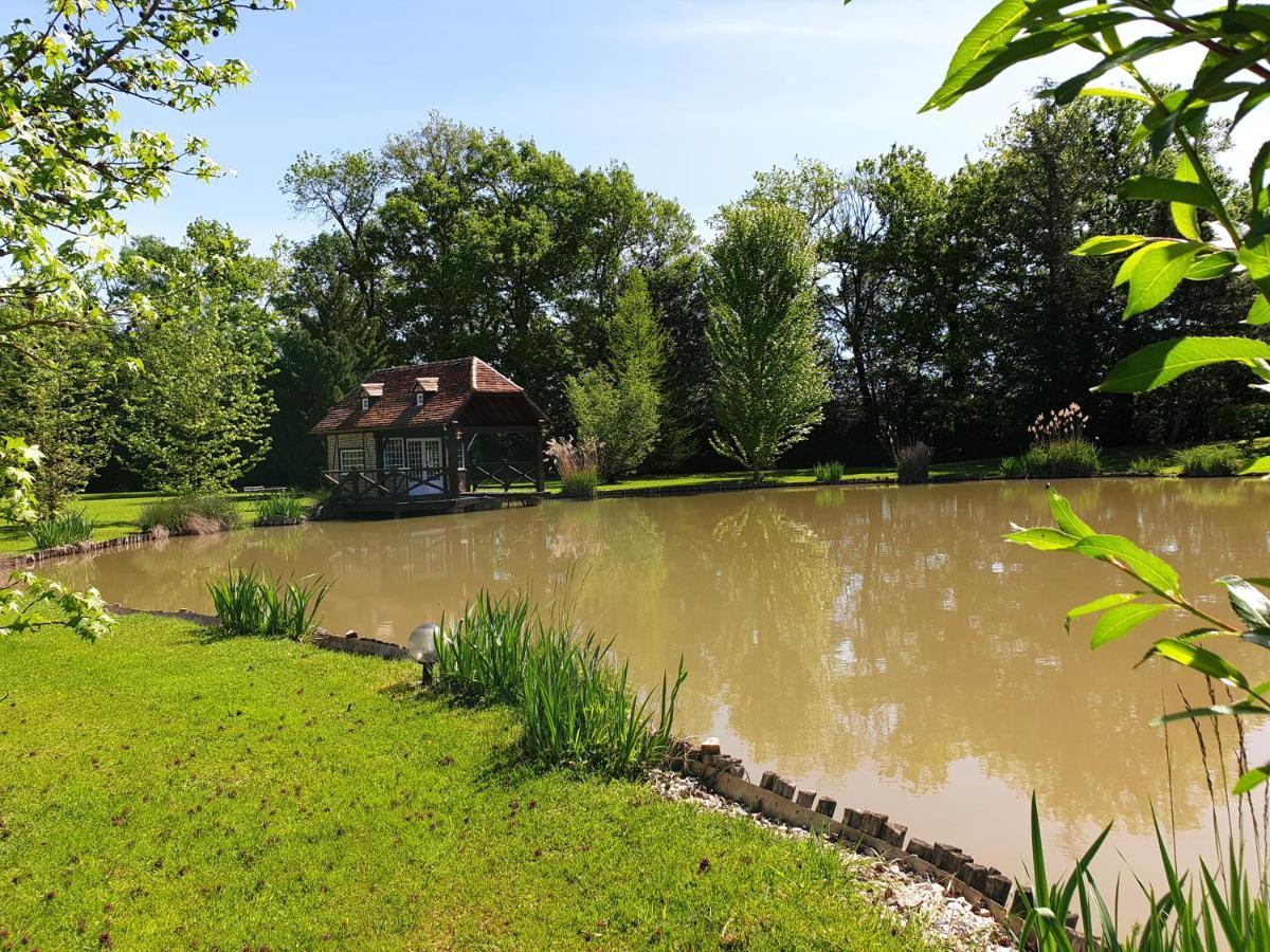 Bed and Breakfast Moulin Du Soustre Cavagnac Экстерьер фото